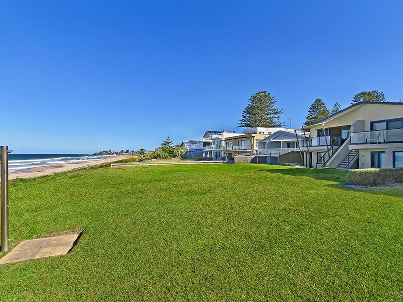 Beach Front Luxury Entrance Luaran gambar